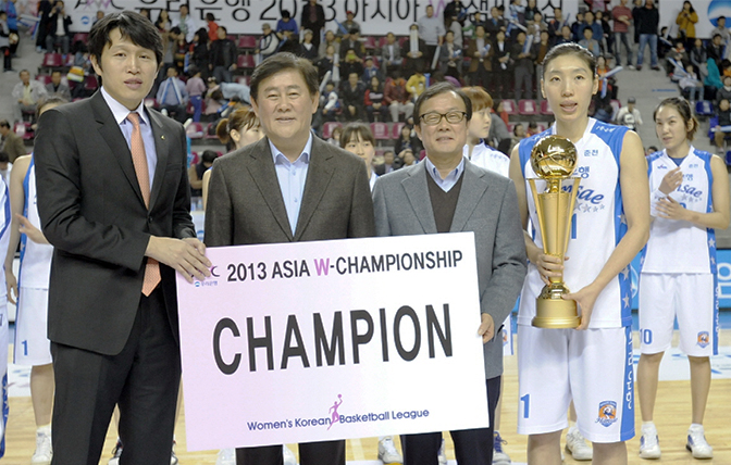 [사진] 제25회 FIBA 아시아 여자농구선수권대회 (방콕) 2위